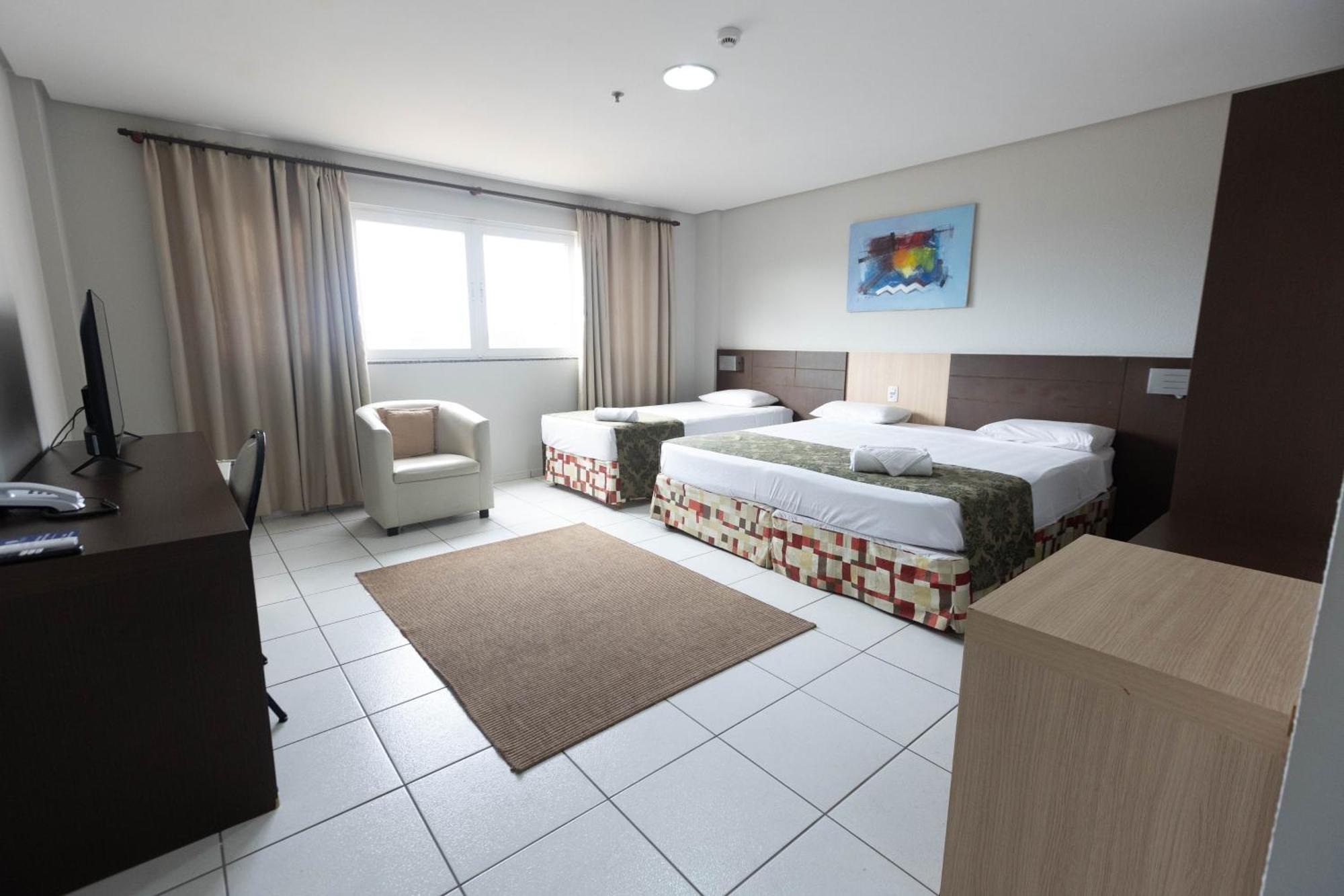 Hits Pantanal Hotel Aeroporto Várzea Grande Eksteriør bilde