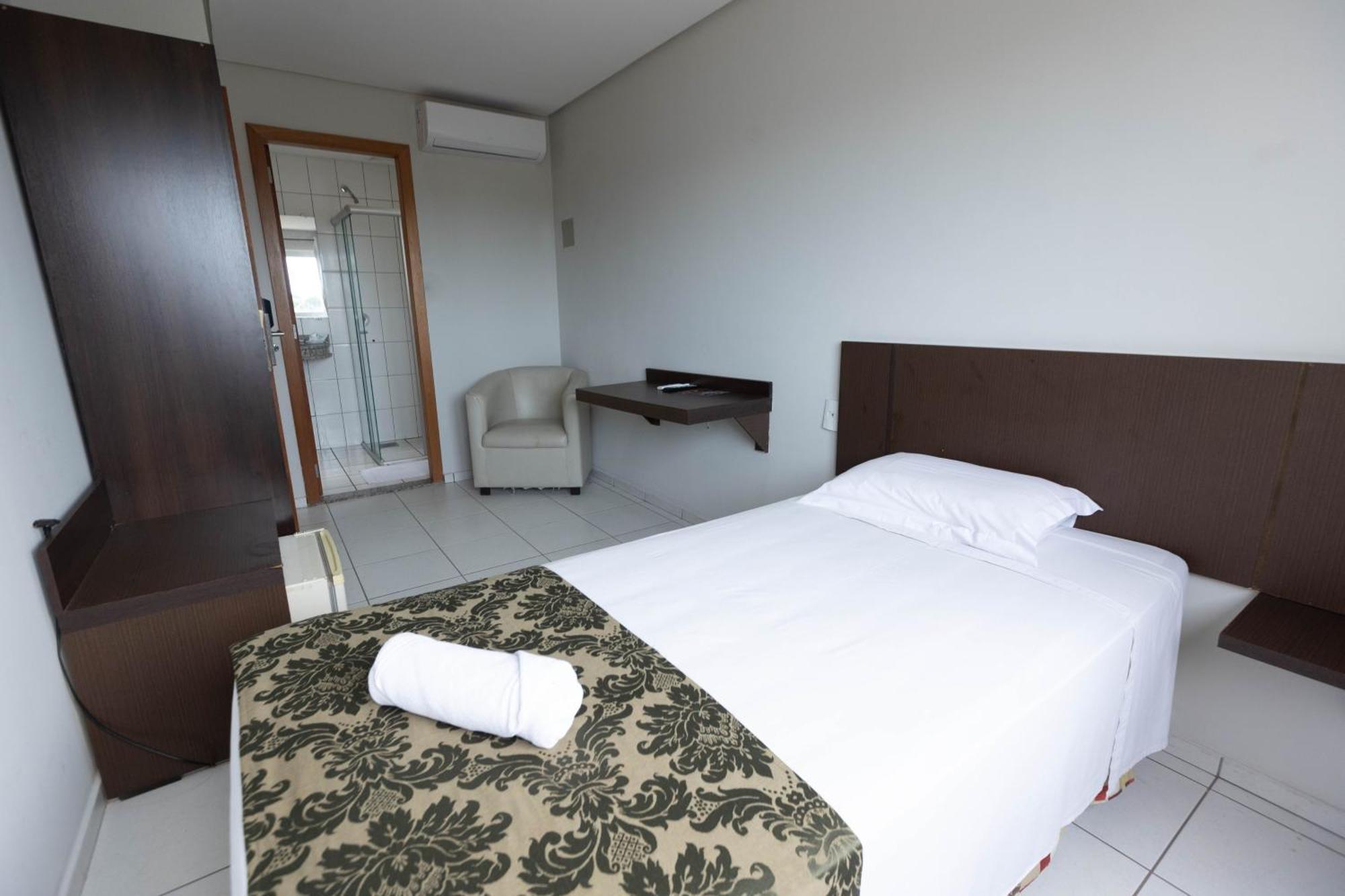 Hits Pantanal Hotel Aeroporto Várzea Grande Eksteriør bilde