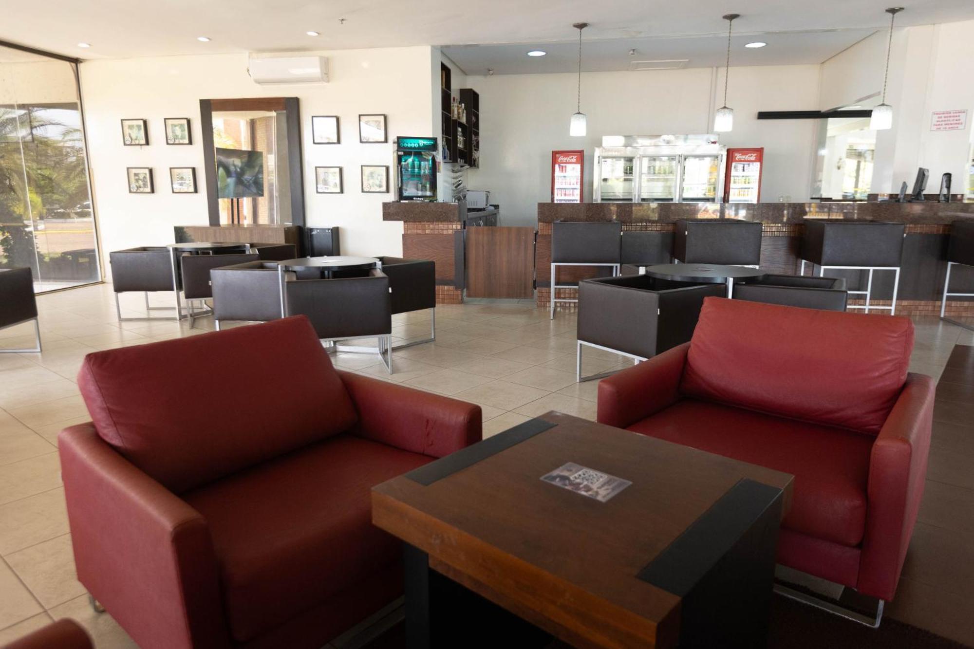 Hits Pantanal Hotel Aeroporto Várzea Grande Eksteriør bilde