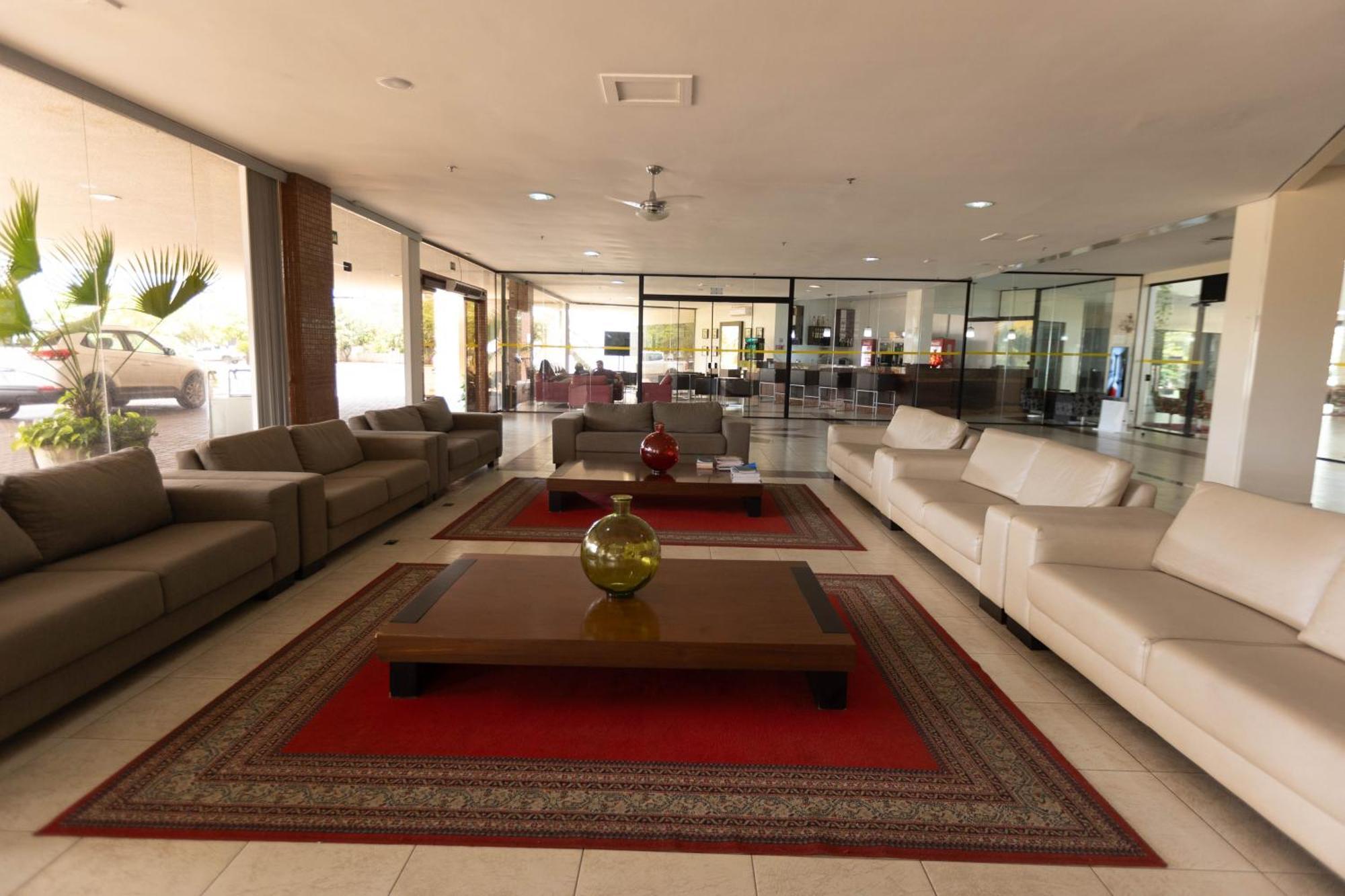 Hits Pantanal Hotel Aeroporto Várzea Grande Eksteriør bilde